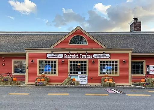 5% Cash Back at Sandwich Taverna