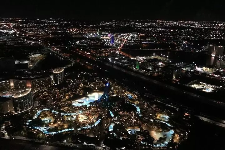 Family pack 77 Miles Helicopter Tour Fireworks & all Theme Parks