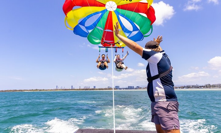 Image 13: Parasailing Experience departing Cavill Ave, Surfers Paradise