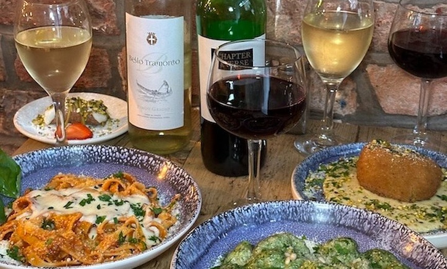 Image 3: 90 minutes Unlimited Wine Dinner