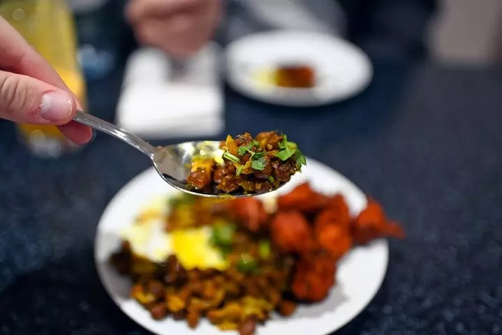 East London Indian Food Tour with 8+ Authentic Food Tastings