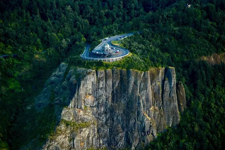 Stunning Air Tour of the Columbia River Gorge by Envi Adventures - Primary Image