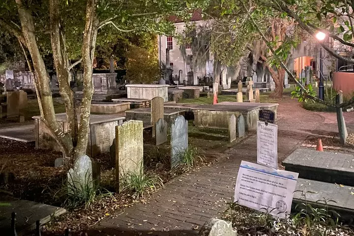 Real Hauntings of Charleston! (Small Group Ghost Tour)