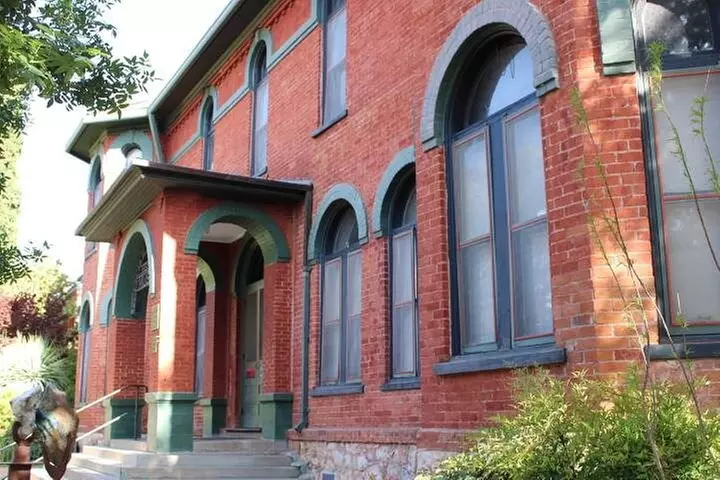 1 Hour Jeep Tour Old Bisbee Panoramic Views Bisbee History