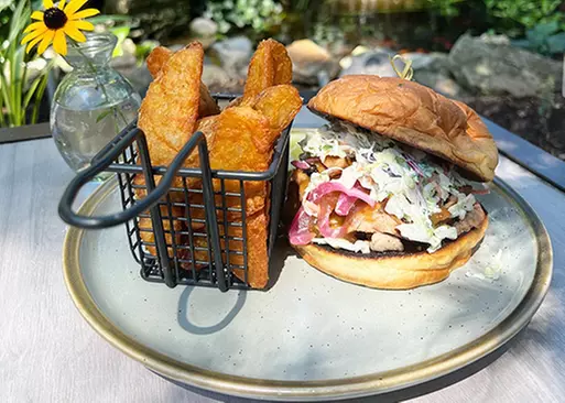 5% Cash Back at Hendel's Market Cafe - Primary Image