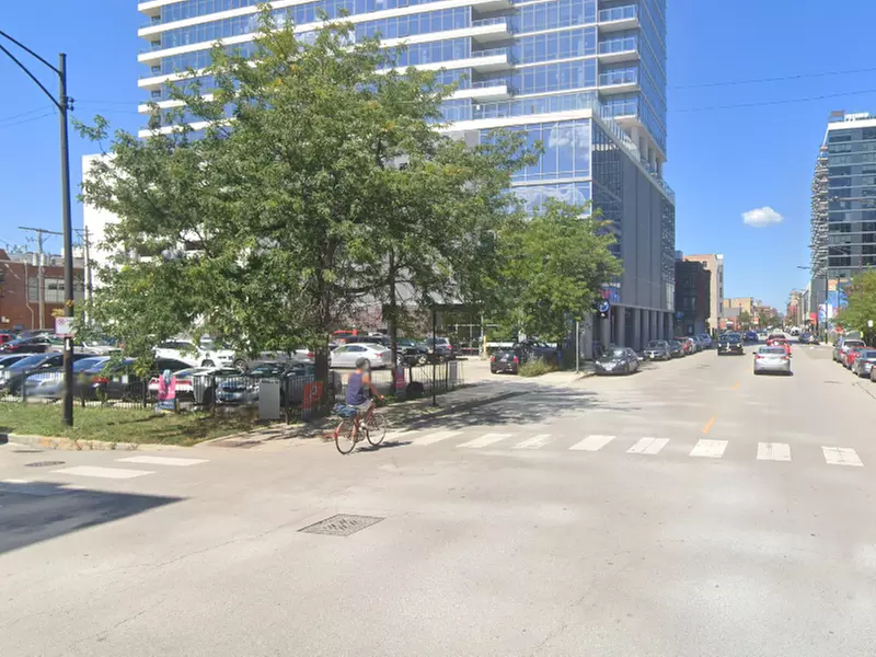 Parking at River North Parking Lot