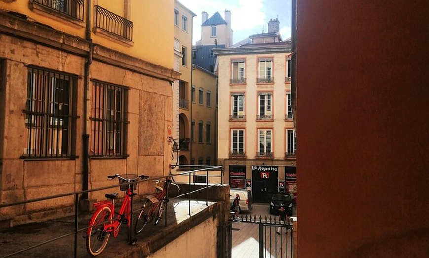 Image 4: Accès à une Visite Autoguidée aux Traboules de Lyon: Croix-Rousse