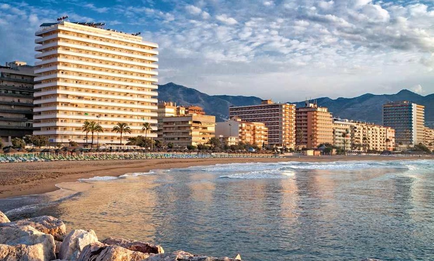 Image 10: ✈ COSTA DEL SOL | Fuengirola - Apartamentos Turísticos Stella Maris...