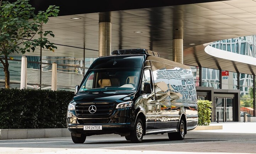 Image 11: Chauffeurservice Schlössertour München Neuschwanstein Linderhof