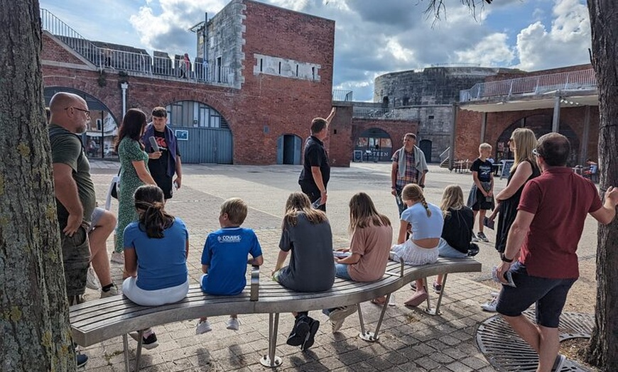 Image 2: Old Portsmouth Historical Walking Tour - an infernal den of Diaboli...