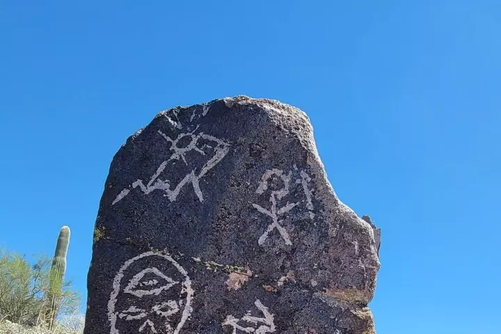 Exclusive: Happy Cactus Tour to Apache Trail & Superstition Mtn