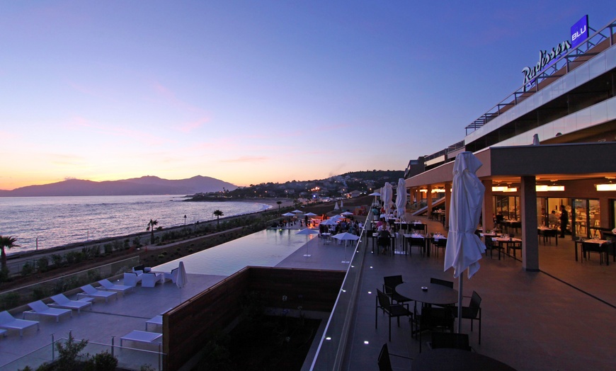 Image 16: ✈ CORSICA | Ajaccio - Radisson Blu Resort & Spa Ajaccio Bay 4* - Pr...