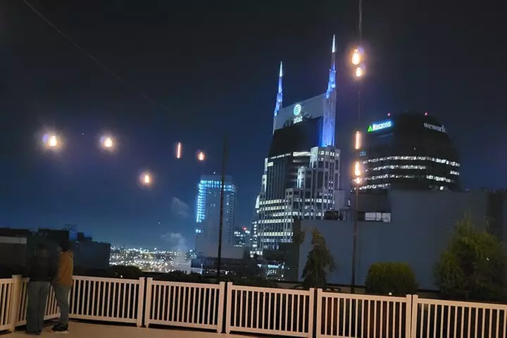 Small-Group Sightseeing Driving Tour of Nashville