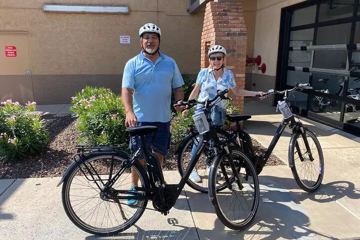 3 Hour EBike Rental In Old Town Scottsdale - Second Medium
