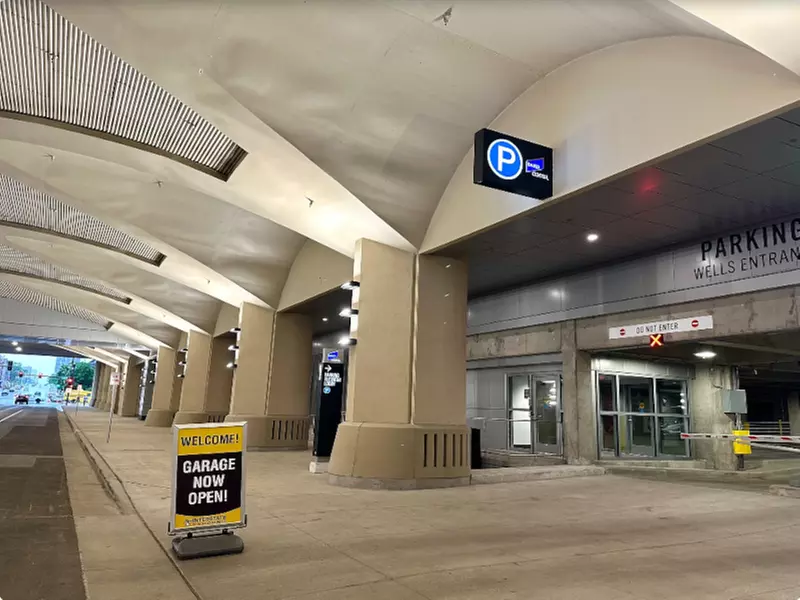 Parking at WI1205: Baird Center Garage - Primary Image