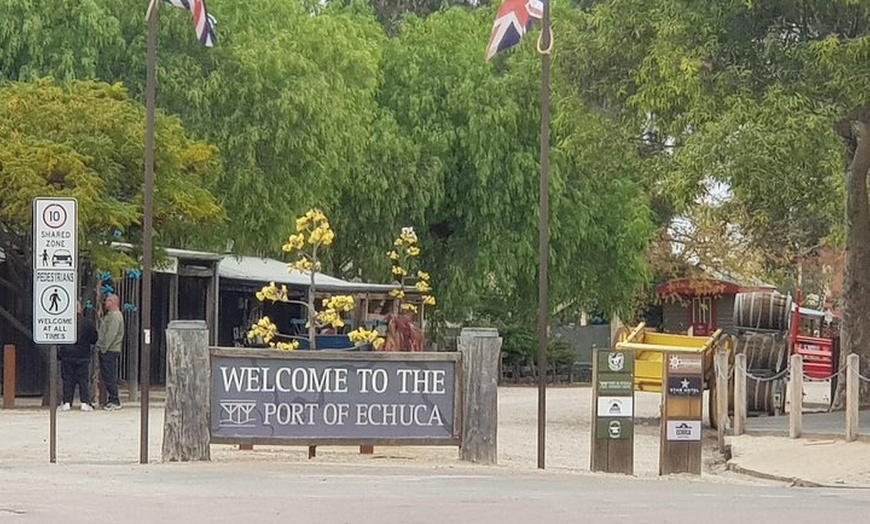 Image 16: Bendigo, Echuca & The Mighty Murray