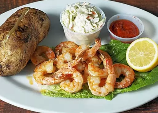 5% Cash Back at Sidelines Sports Bar & Grill