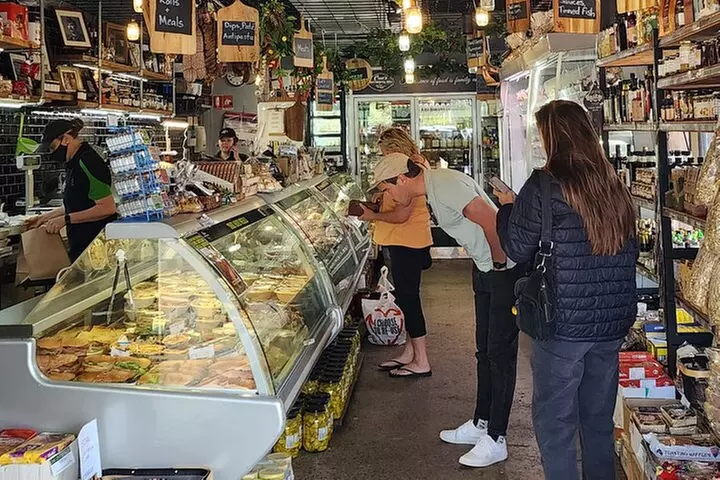 Blue Mountains Small Group Tour with Waterfall Walk & Fresh Lunch