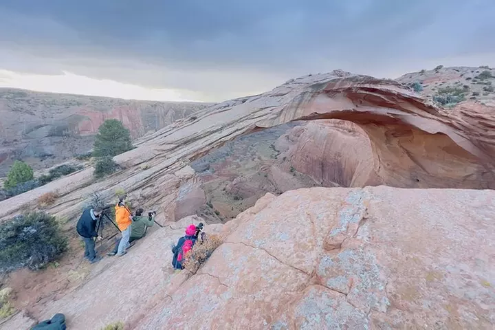 Eggshell Arch Day Tour - Second Medium