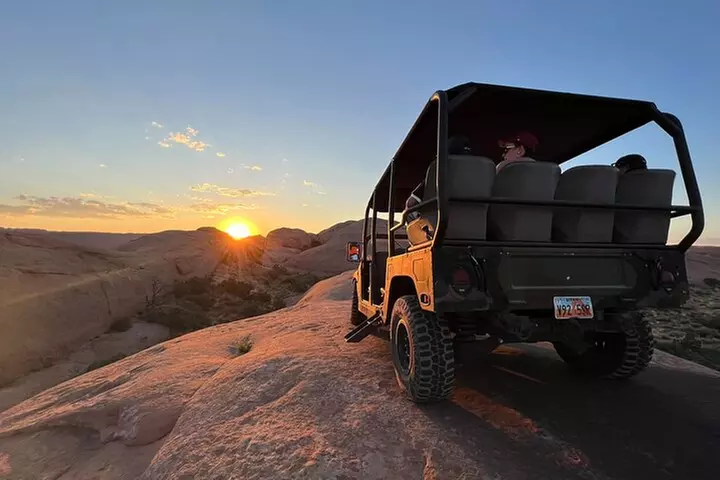 Moab's Original Hummer Adventure: Hell's Revenge Trail Experience