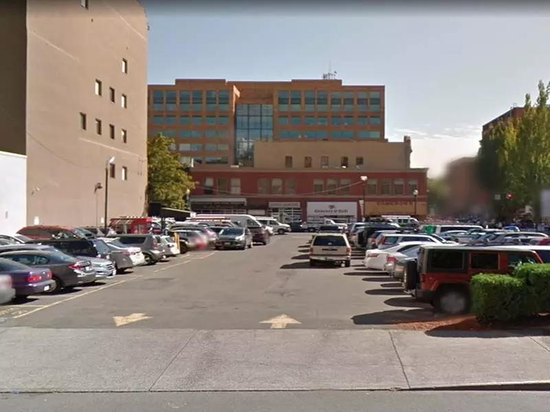 Parking at 4th and Stark Lot - Second Medium