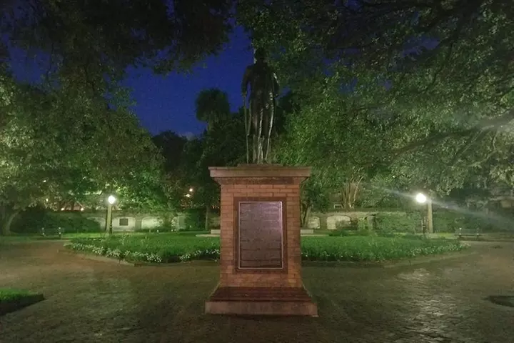 Charleston's Pleasing Terrors Night-Time Walking Ghost Tour