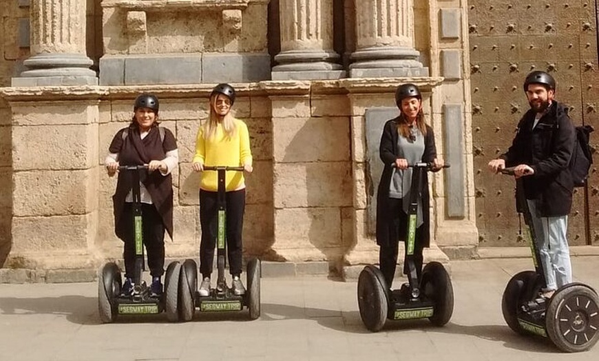 Image 11: Recorrido en Segway por el casco antiguo de Valencia