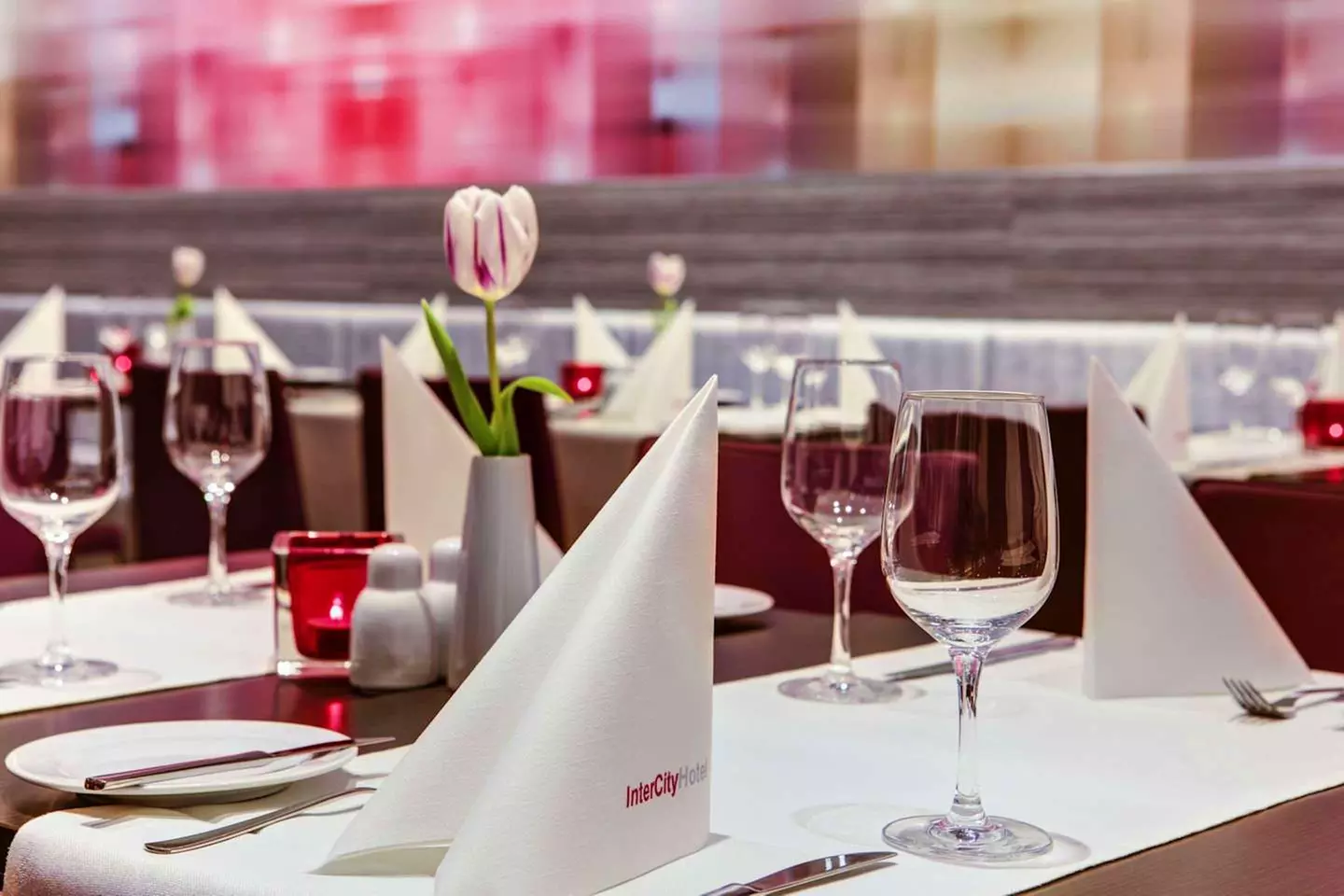 ✈ DEUTSCHLAND | Hamburg - InterCityHotel Hamburg Dammtor-Messe 4*, ...