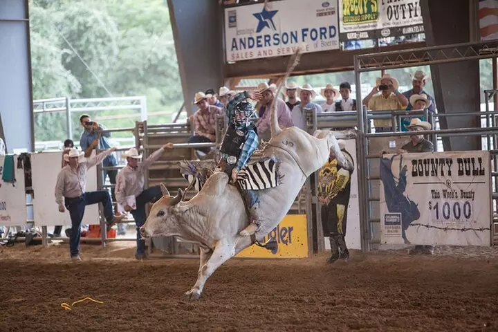 General Admission to the Rodeo Bulverde