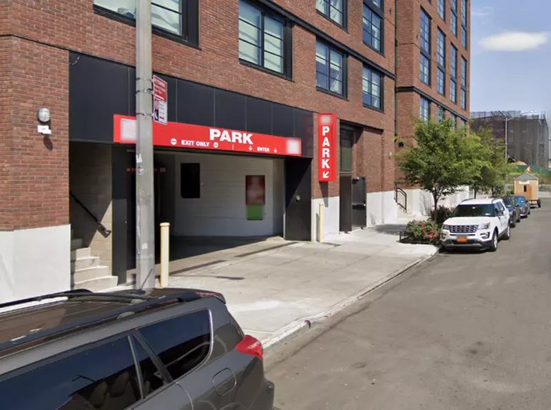 Parking at LAZ Parking - 365 Bond St. Garage - Primary Image