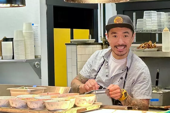 Newport Neighborhood Food Tour