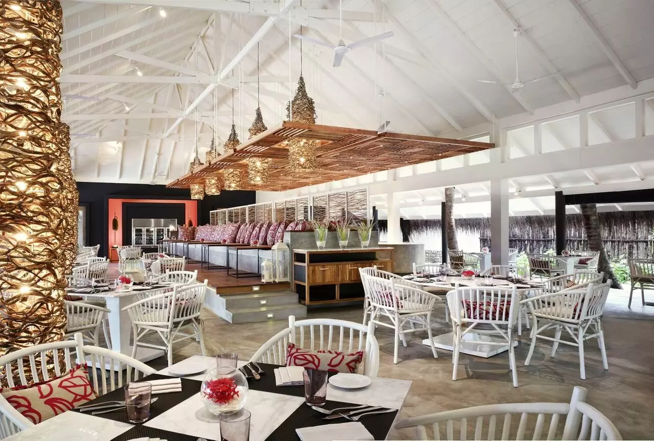 ✈ MALDIVE | Atollo di Malé Nord - Taj Coral Reef Resort & Spa 5*, 5...