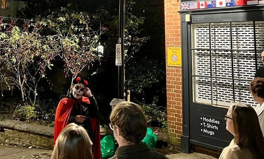 Image 4: Private Windsor Dark Side Walking Tour