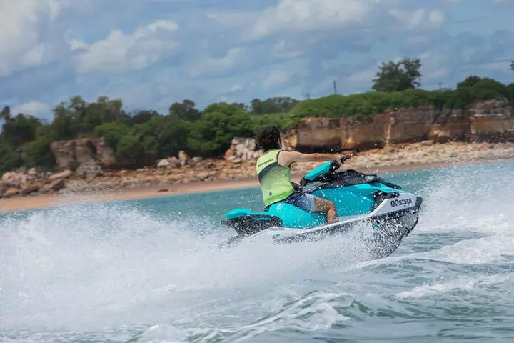 1-Hour Casino Royale Jet Skiing in Darwin - Image 7