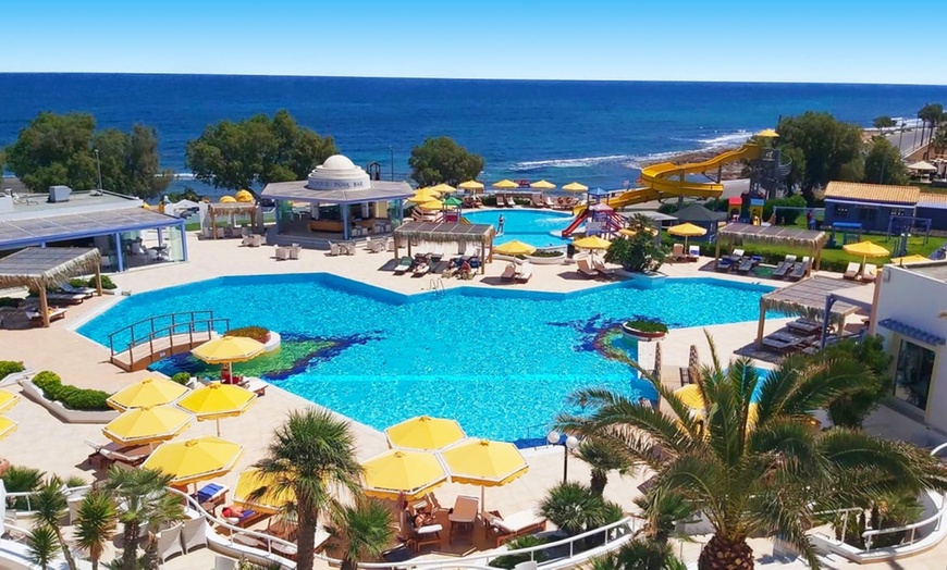 Image 1: ✈ KRETA | Anissaras - Serita Beach 5* - All-inclusive