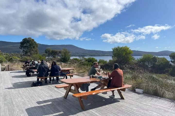 Hobart: Bruny Island Adventure: Hiking, Highlights & Local tastes