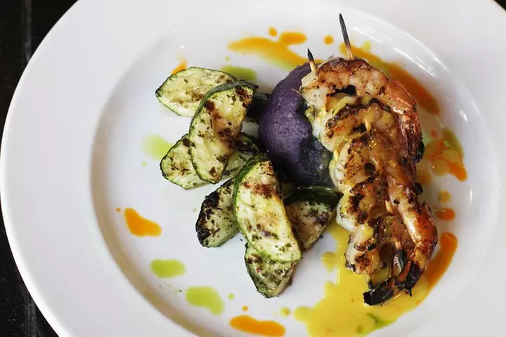 Maui Premium Dinner Cruise: Four Course Dining Experience