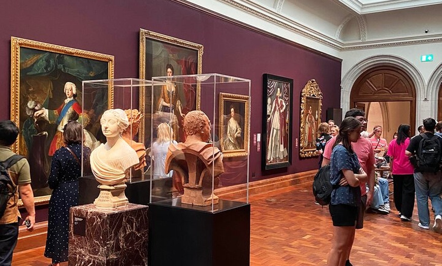 Image 5: Rogues and Rebels Private Tour in National Portrait Gallery