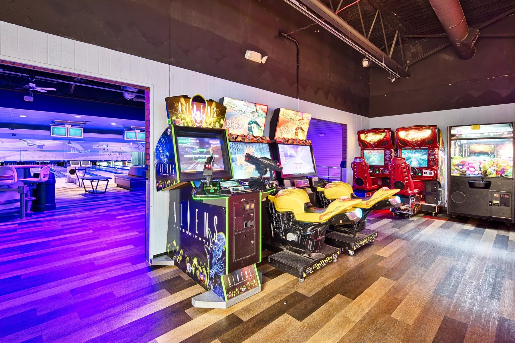 $29.99 For 90 Minutes Of Bowling For 5 People With Rental Shoes (Re...