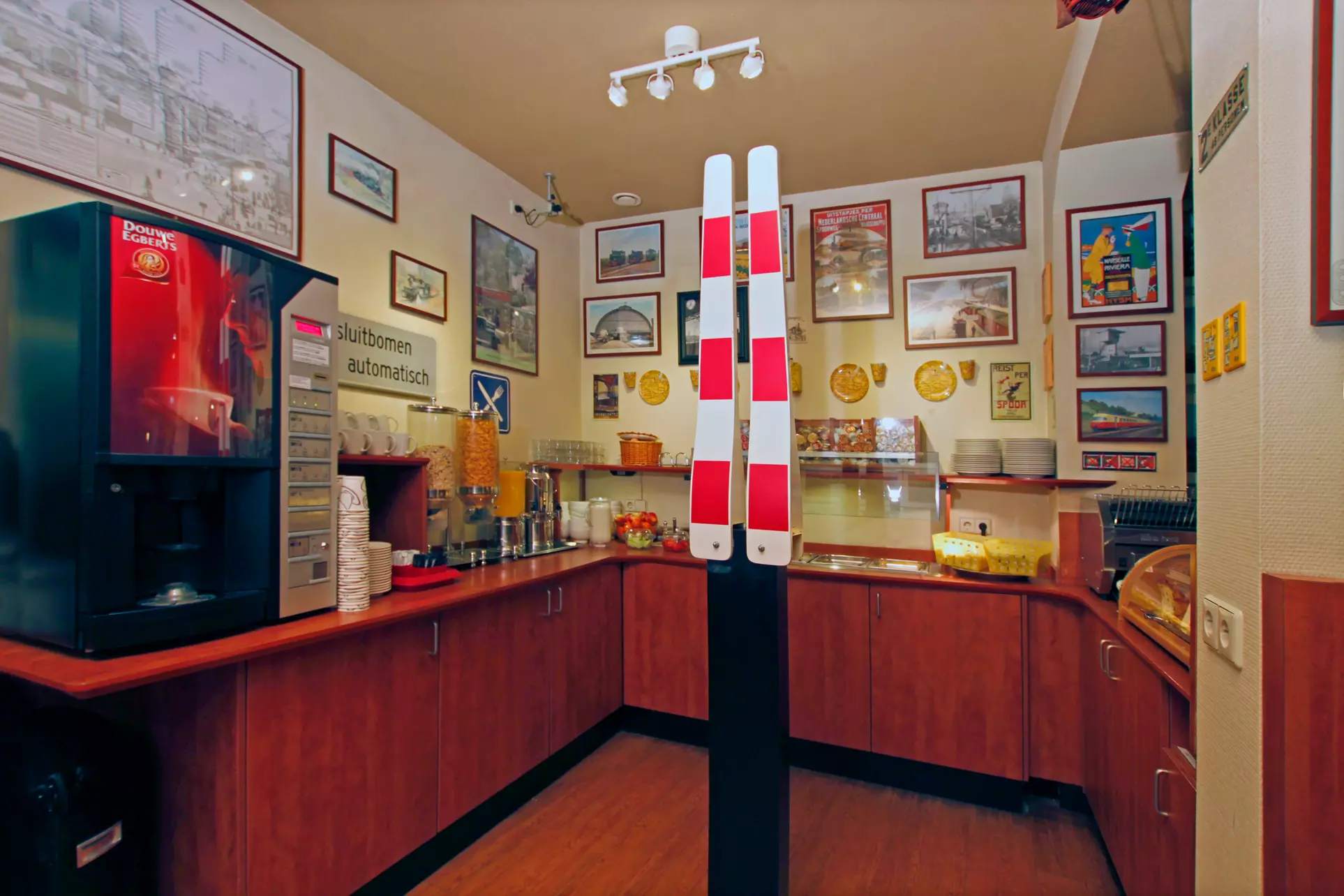 ✈ NIEDERLANDE | Amsterdam - A-train 3*, 2 Nächte - City Trip