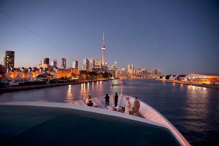Toronto Signature Dinner Cruise on Northern Spirit in the Harbour - Primary Image