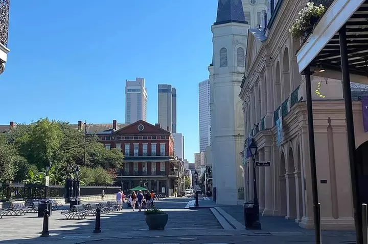 New Orleans Voodoo, Mystery, and Paranormal Tour