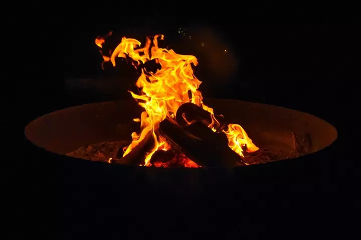 Campfire S'mores and Stars Tour in Kanab