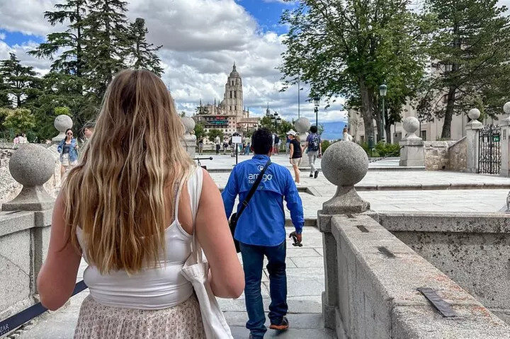Tour Toledo y Segovia con Catedral y Alcázar Entradas y almuerzo