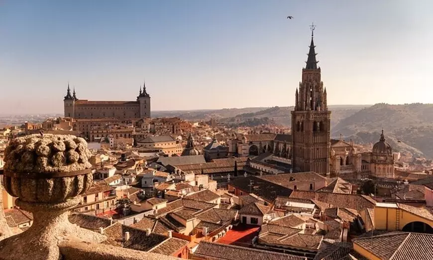 Image 3: Toledo: recorrido privado a pie con un guía profesional