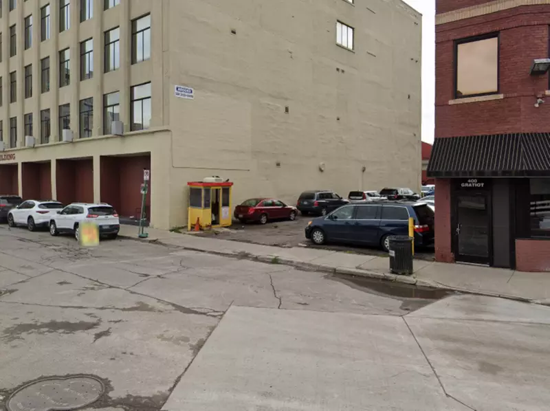 Parking at 410 Gratiot Ave. Lot