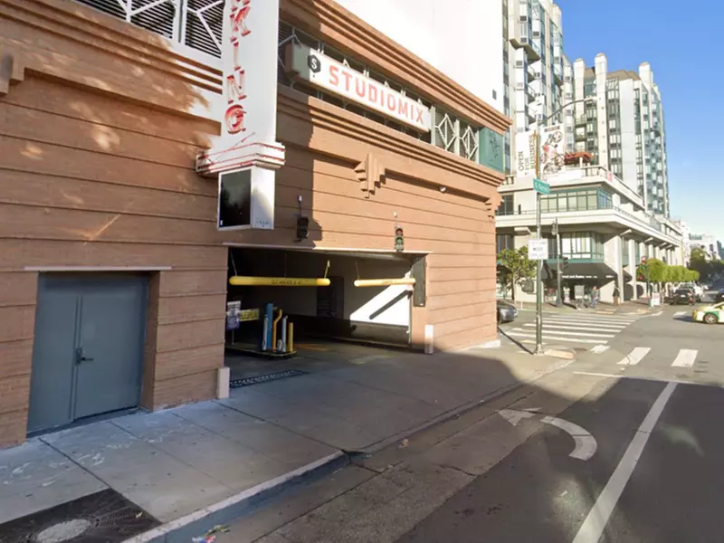 Parking at 1000 Van Ness Ave. Garage