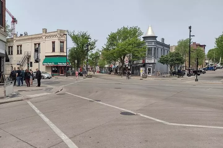Wisconsin's Madtown: A Madison Self-Guided Walking Tour