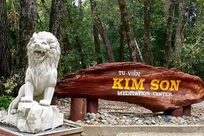 Explore Mountaintop Buddhist Temple, Pagodas & Hidden Gardens (Full day) - Primary Image