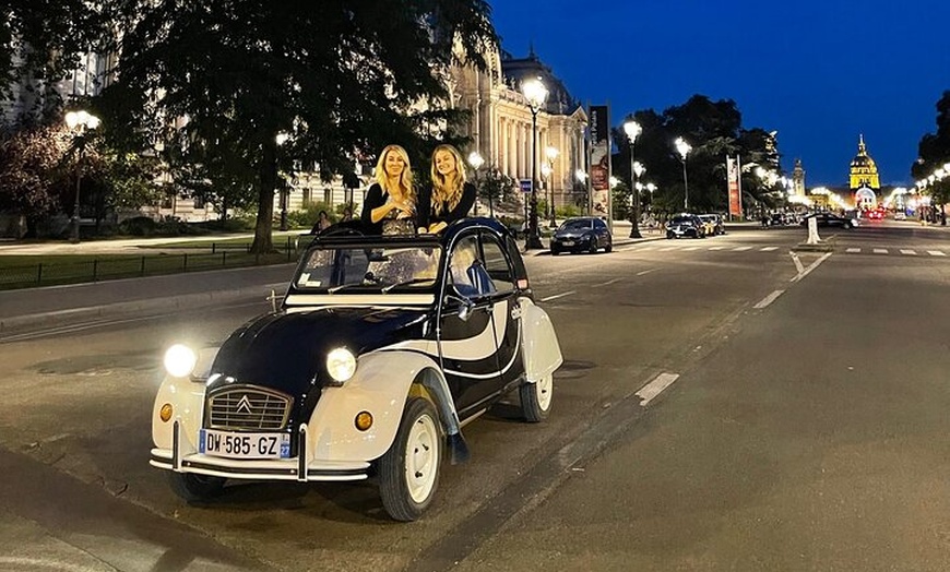 Image 28: 2 heures de Balade Privée de Nuit en Citroën 2CV à Paris